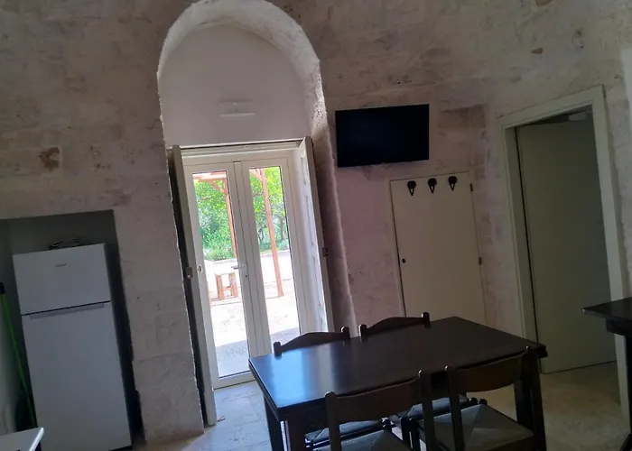 Trulli Antica Chianca צ'יסטרנינו